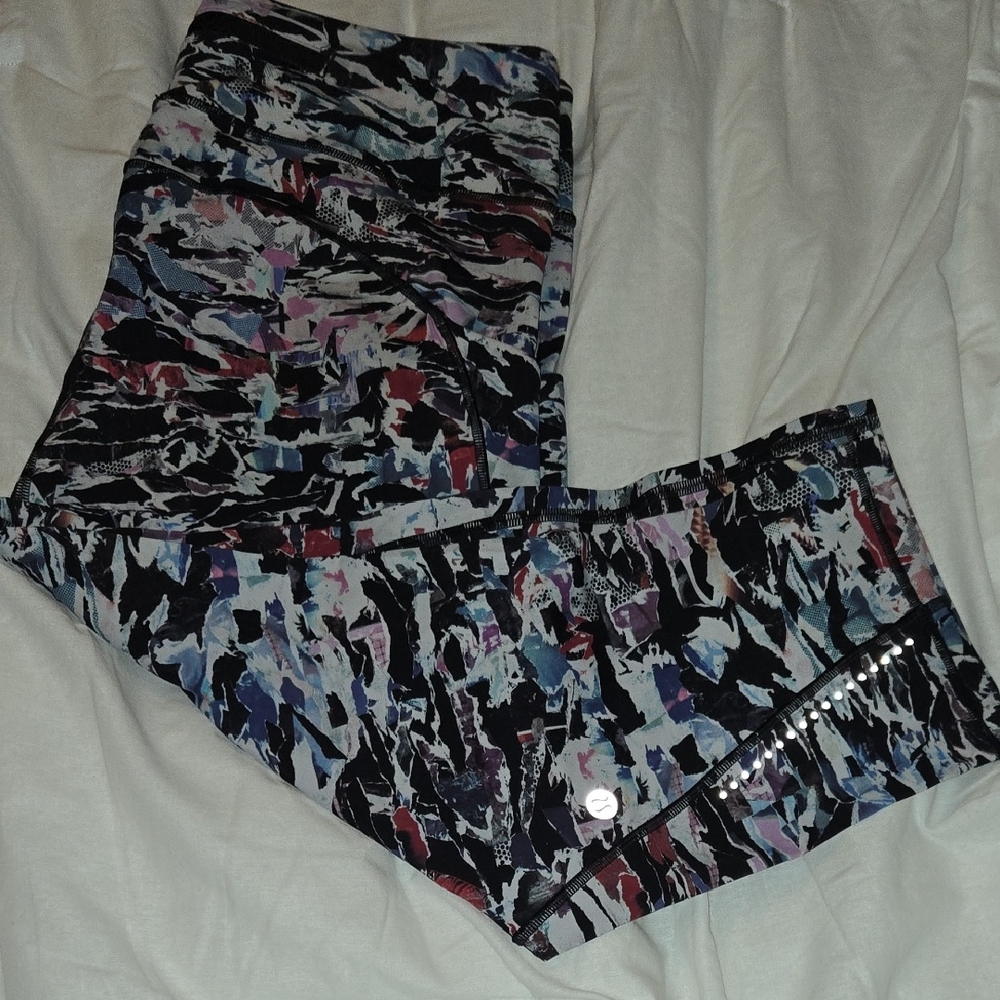 Lululemon Break Free Crop (Nulux 17") Culture Clash